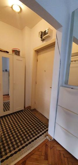 Garsoniera situata in P-ta Rosetti la etaj 1, mobilata, renovata - 8
