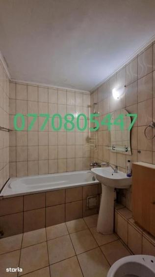 Apartament cu 4 camere în Moșilor
