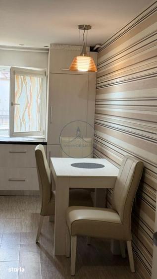 Apartament cu 3 camere decomandat în Ștefan cel Mare