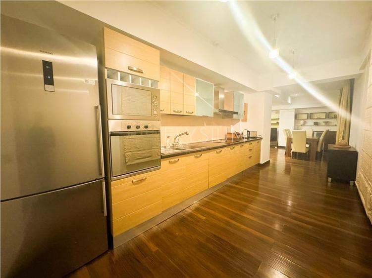 Apartament cu 3 camere decomandat, mobilat în Herăstrău