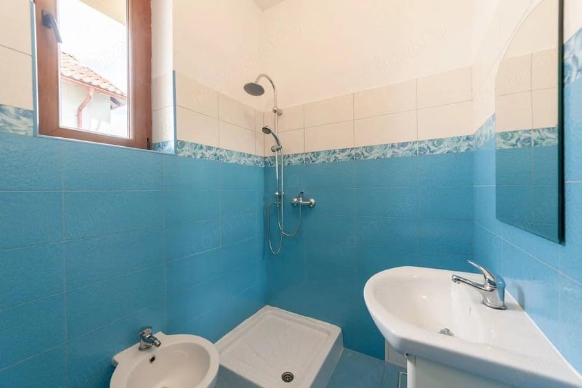 Casă cu Teren 475 Mp în Găvana