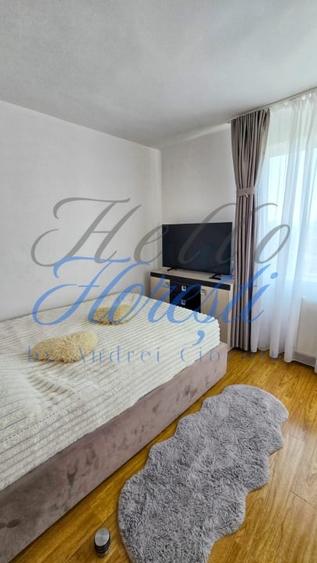 Apartament cu 2 camere semidecomandat, mobilat în Bună Ziua
