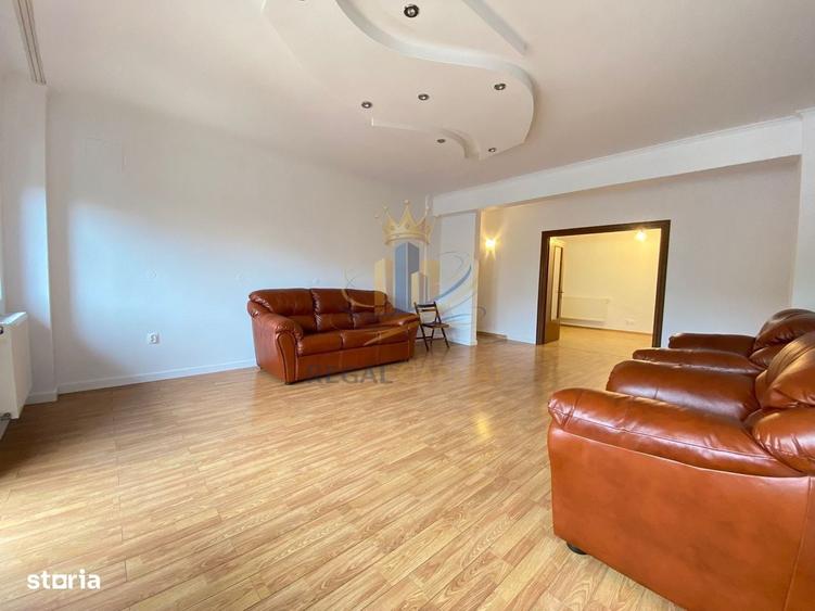 Apartament cu 4 camere în Chibrit