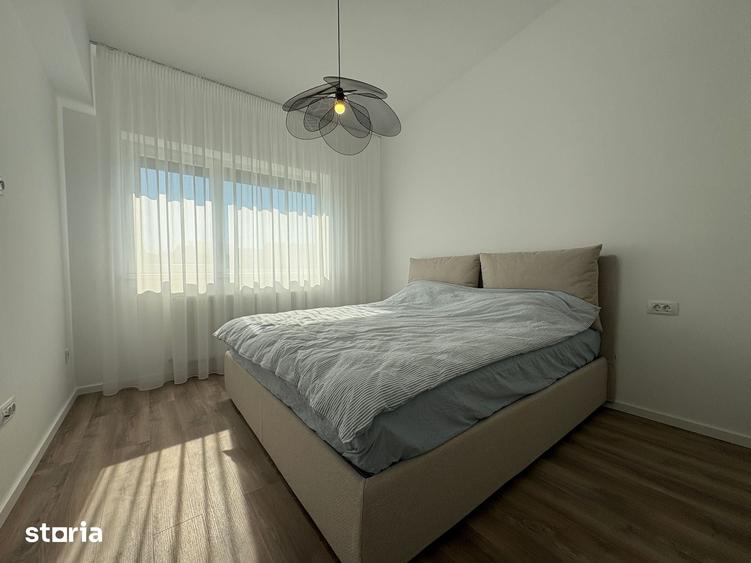 Casă cu 4 camere cu Teren 70 Mp în Central