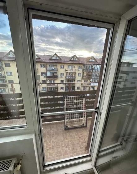 Apartament cu 2 camere semidecomandat în Militari