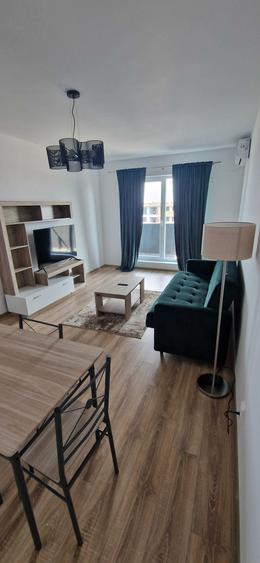 Apartament cu 2 camere decomandat în Theodor Pallady