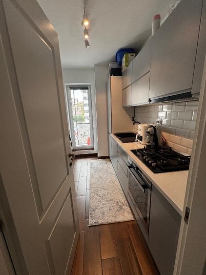 Vând apartament cu două camere, decomandat, în complex Contemporan, Păcurari. - 4