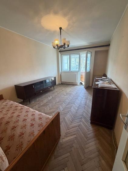 Apartament cu 2 camere decomandat în Marna