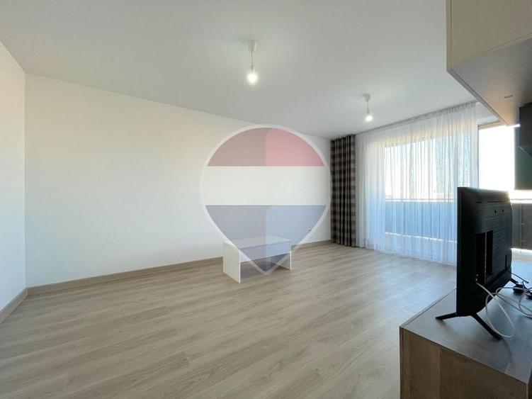 Apartament cu 3 camere decomandat, mobilat în Astra