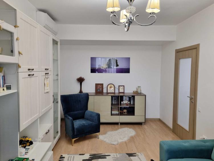 Apartament cu 3 camere decomandat în Lunca Cetățuii