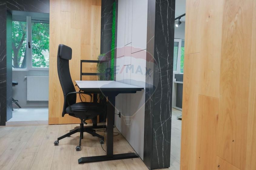 Apartament cu 2 camere decomandat în Rogerius