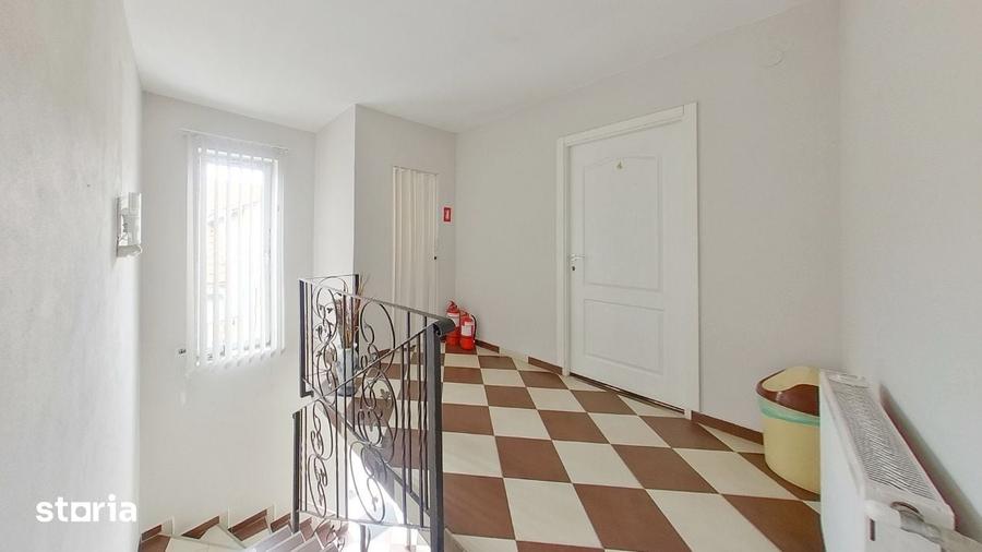 Spațiu comercial, de 391 mp, în Micălaca
