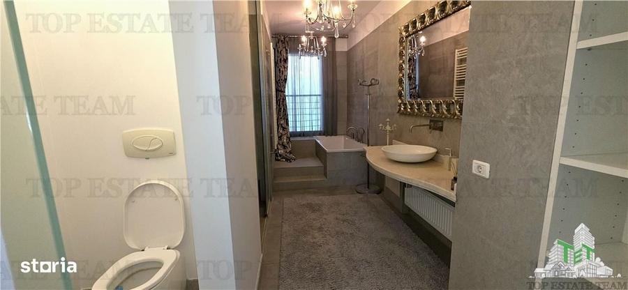 Apartament cu 4 camere decomandat, mobilat în Polonă