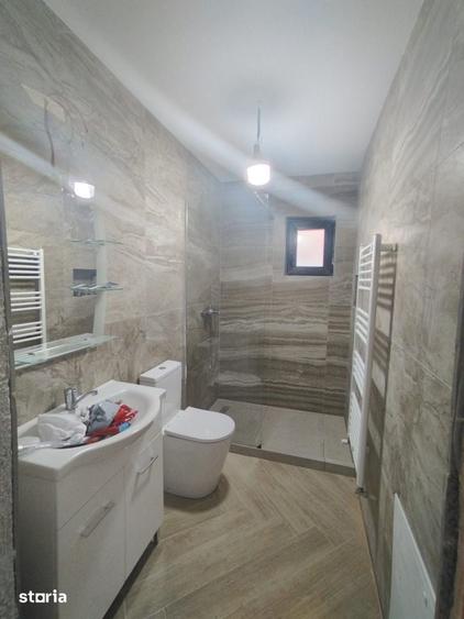 Casă cu 4 camere cu Teren 500 Mp în Blandiana