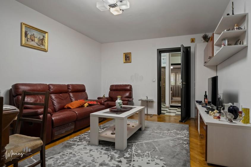 Apartament cu 3 camere circular în Titan