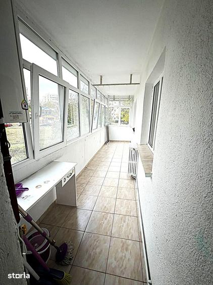 Apartament cu 2 camere decomandat în Nicolina