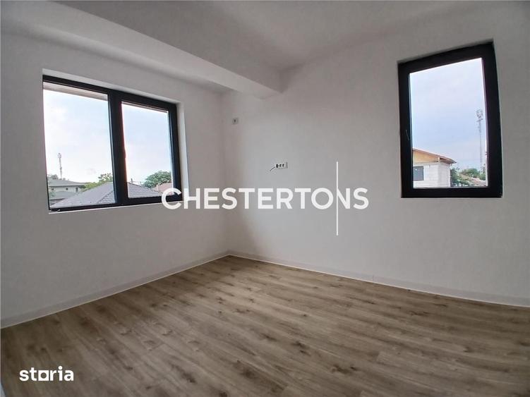Casă cu 4 camere cu Teren 320 Mp în Glina
