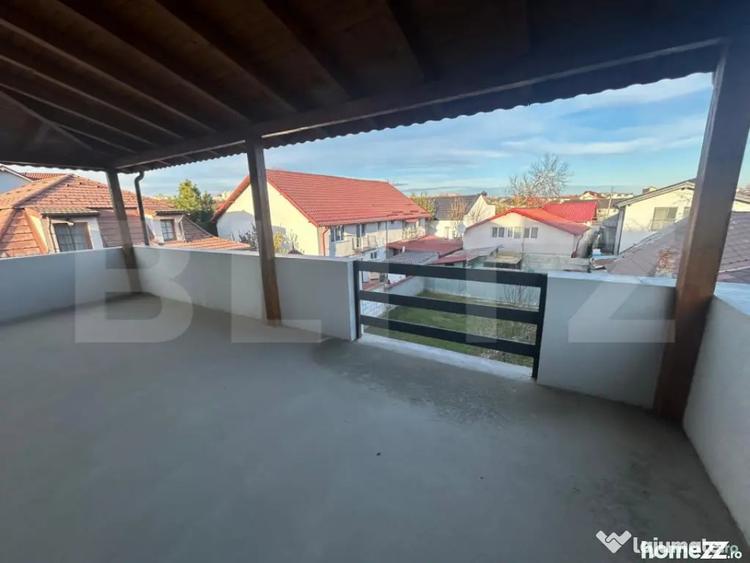 Casă cu 7 camere cu Teren 600 Mp în Micro 6