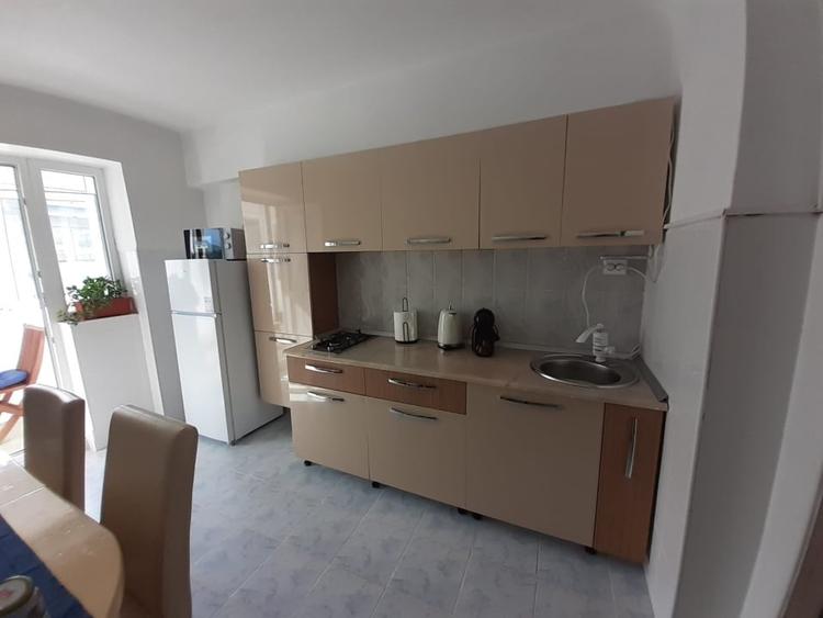 Apartament 2 camere, 51 mp, zona turistică - 3
