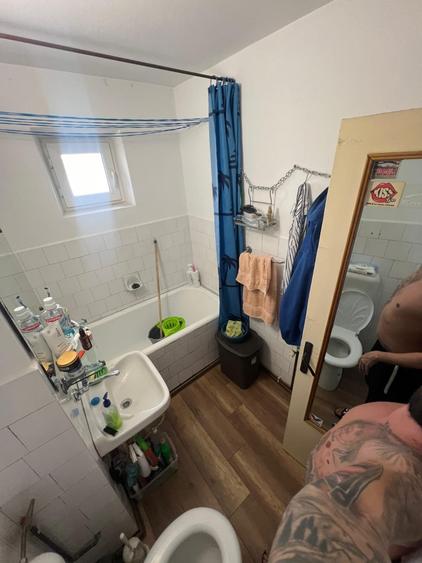 Apartament cu 3 camere decomandat în Craiter