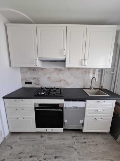 Apartament cu 2 camere semidecomandat în Exterior Vest