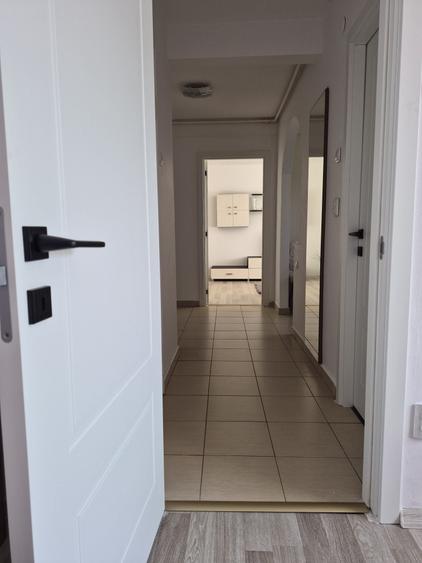 Apartament cu 2 camere decomandat în Cedonia