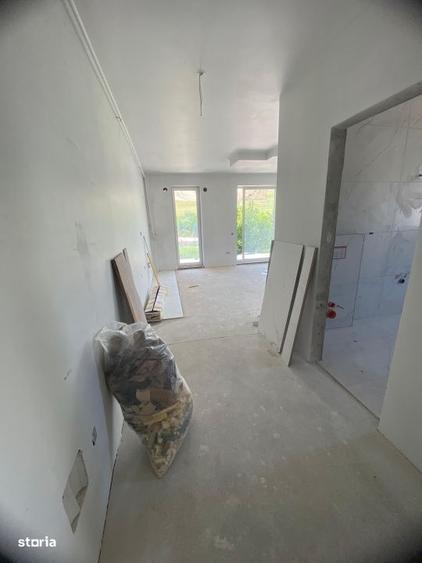 Apartament 3 camere, 2 bai, 2 balcoane, 67mp utili bloc nou Apahid - 2