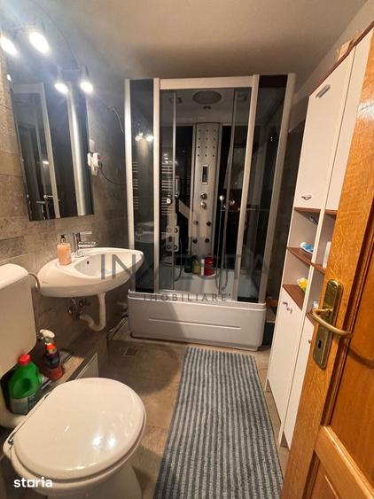 Apartament cu 4 camere decomandat în Mărăști — fotografia 2