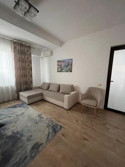 Apartament cu 3 camere decomandat, mobilat în Prelungirea Ghencea