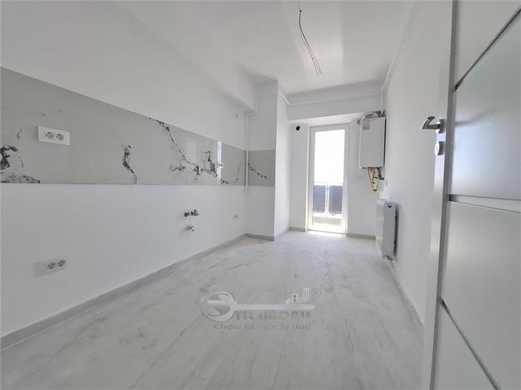 Apartament cu 2 camere decomandat în Galata