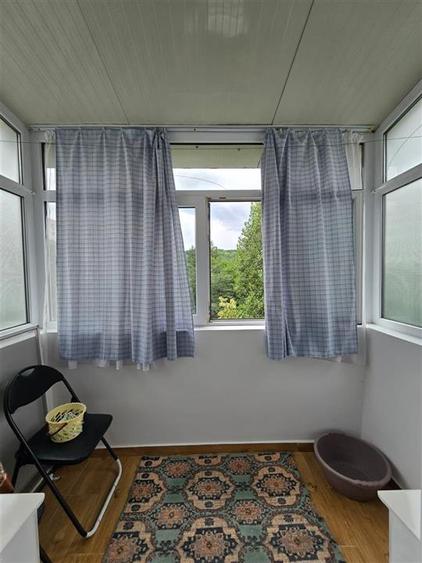 Apartament cu 2 camere semidecomandat în Mircea cel Bătrân