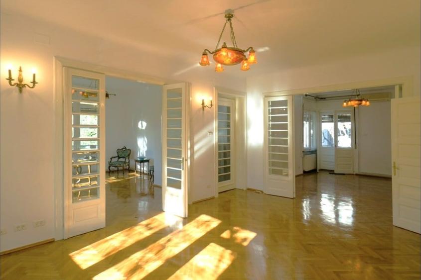 Apartament cu 4 camere în Dorobanți