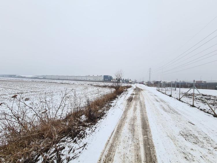 Teren Construcții intravilan de 20000 mp, în Stupini