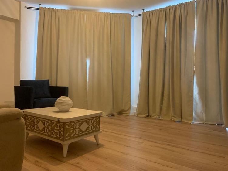 Apartament cu 2 camere decomandat în Faleza Nord