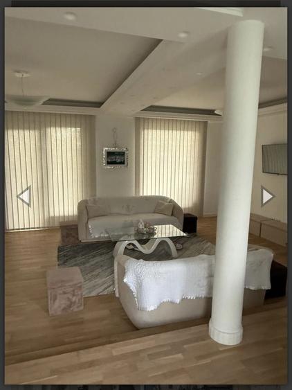 Casă cu 3 camere în Mitocu Dragomirnei