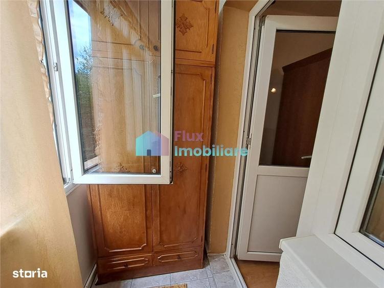 Apartament cu 2 camere nedecomandat în George Enescu