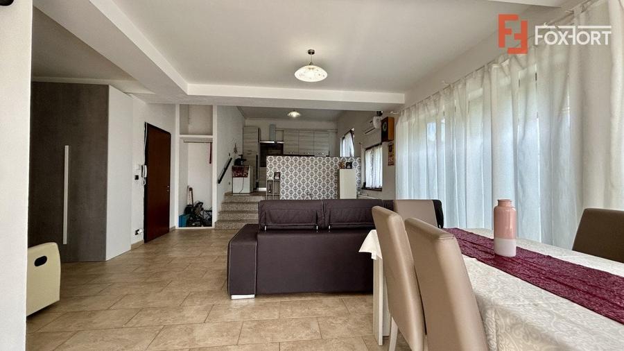 Apartament cu 3 camere semidecomandat, mobilat în Ghiroda
