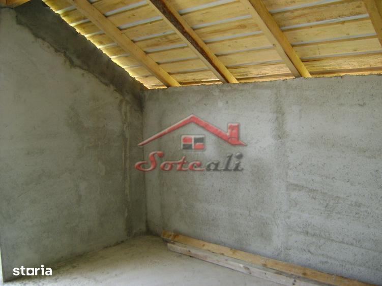 Casă cu 3 camere cu Teren 550 Mp în Cornu