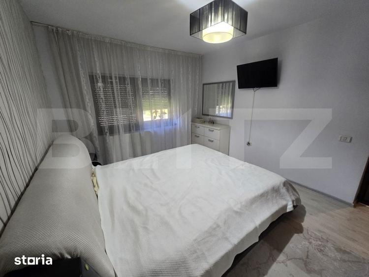 Apartament cu 3 camere decomandat în Micro 5