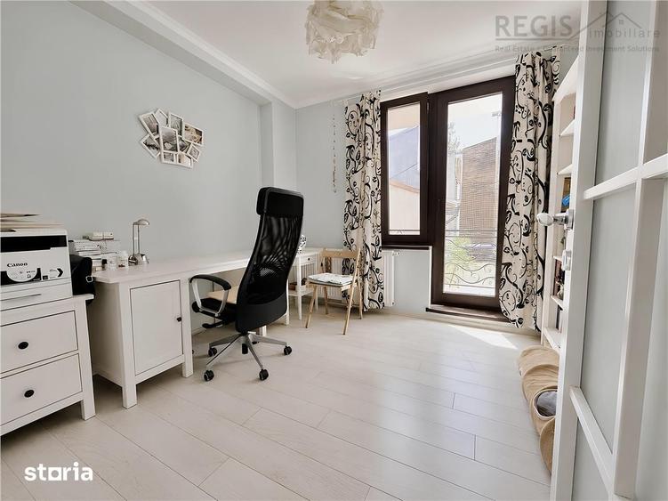 Apartament cu 4 camere decomandat, mobilat în Cișmigiu