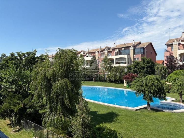 Apartament cu 4 camere decomandat, mobilat în Voluntari