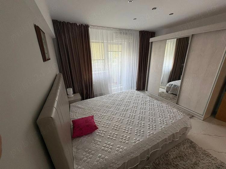 Apartament cu 3 camere decomandat în Unirii