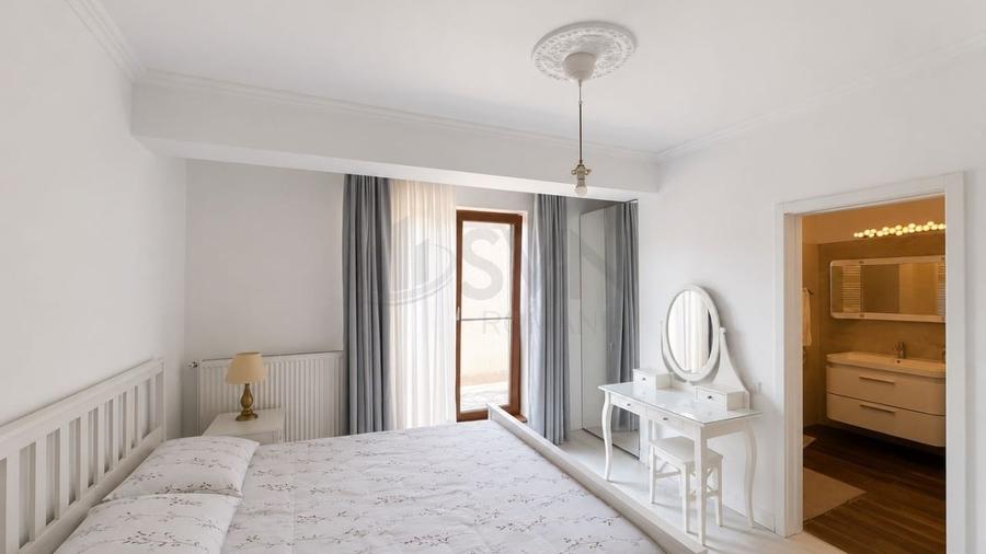 Apartament cu 3 camere decomandat, mobilat în Aviației