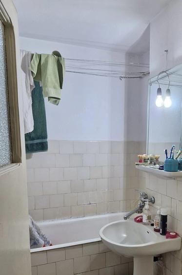 Apartament cu 2 camere semidecomandat în Ceair