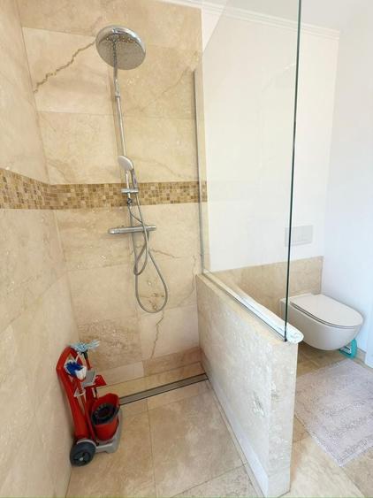 Casă individuală cu 5 camere cu Canalizare în Șagului