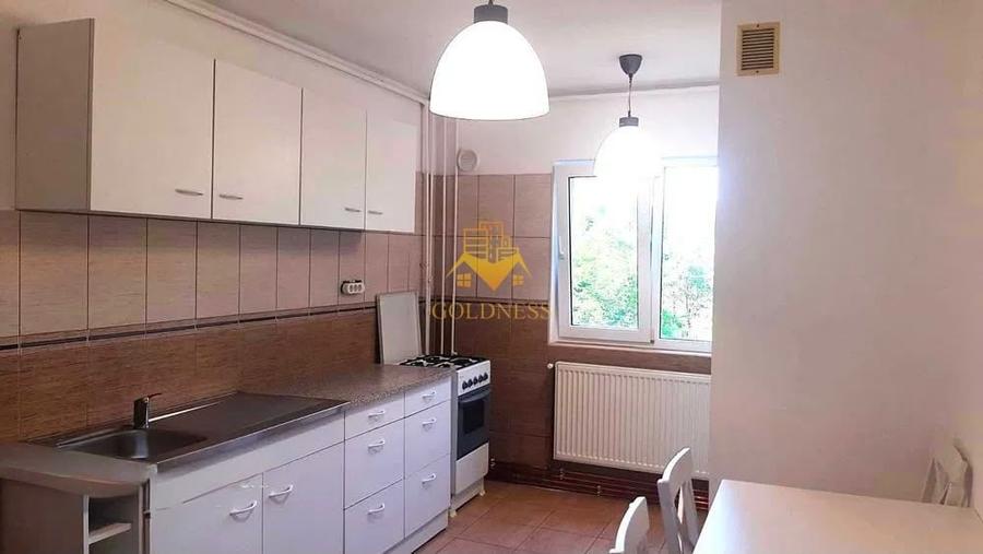 Apartament cu 2 camere decomandat, mobilat în Zorilor