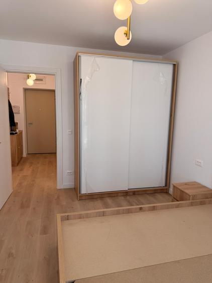 Apartament cu 2 camere semidecomandat în Theodor Pallady