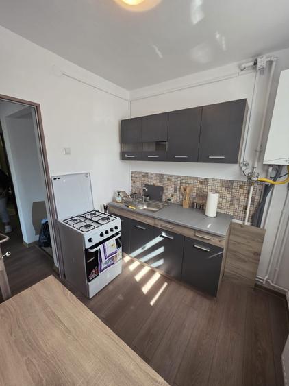 Apartament cu 2 camere decomandat în Circumvalațiunii