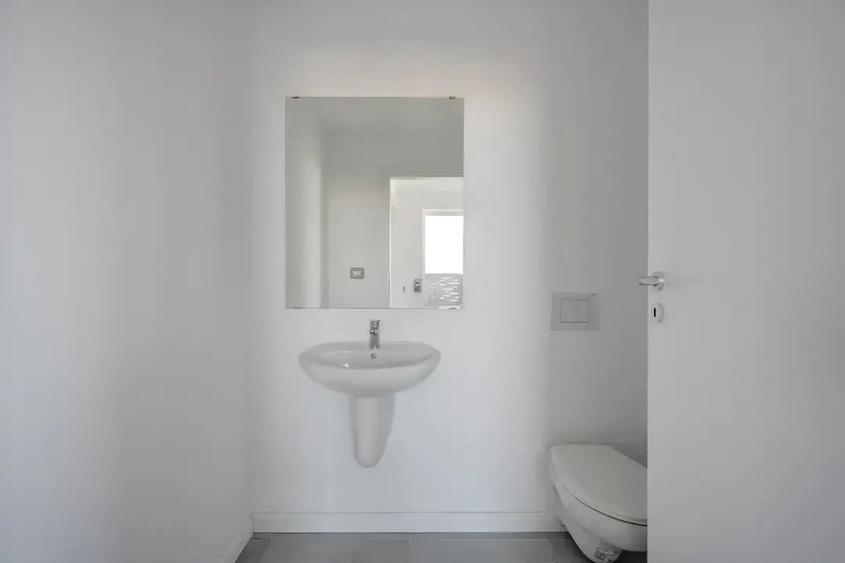 Apartament cu 3 camere decomandat în Nord