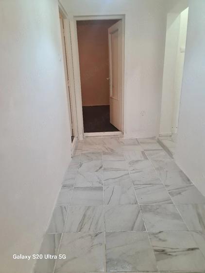 Apartament cu 3 camere decomandat în Circumvalațiunii